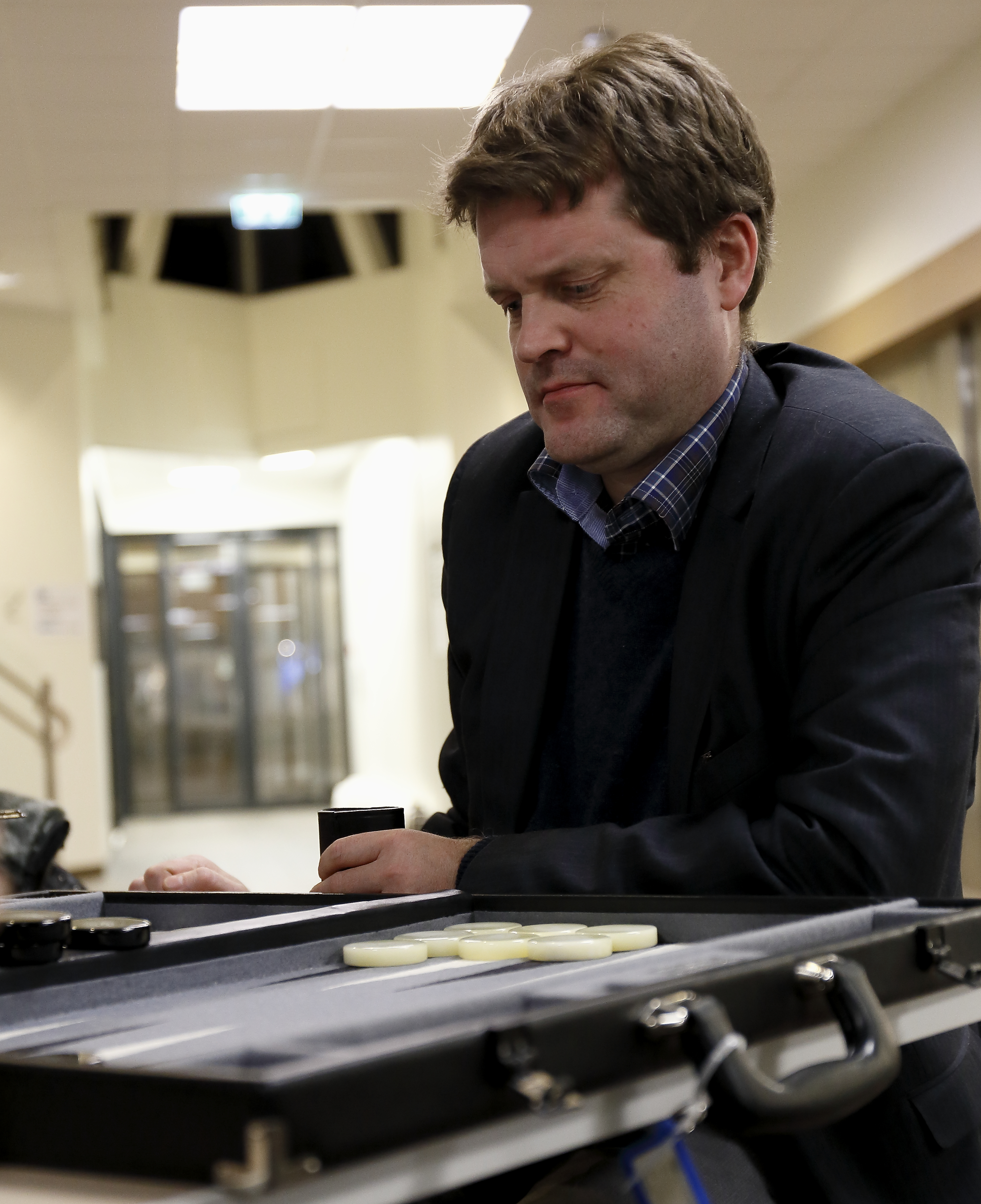 Oyvind tenker så det knaker